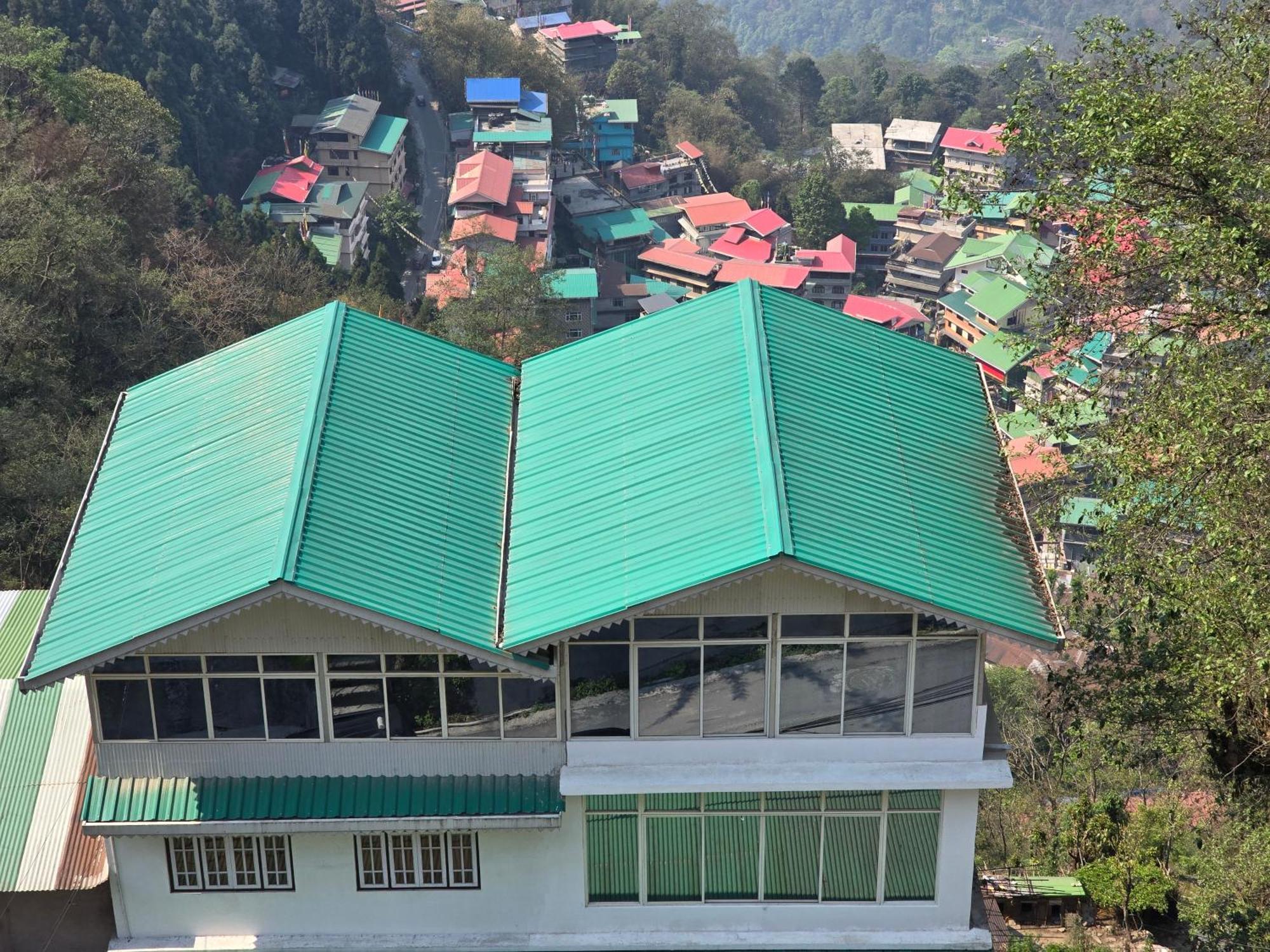 Morning Mist Gangtok